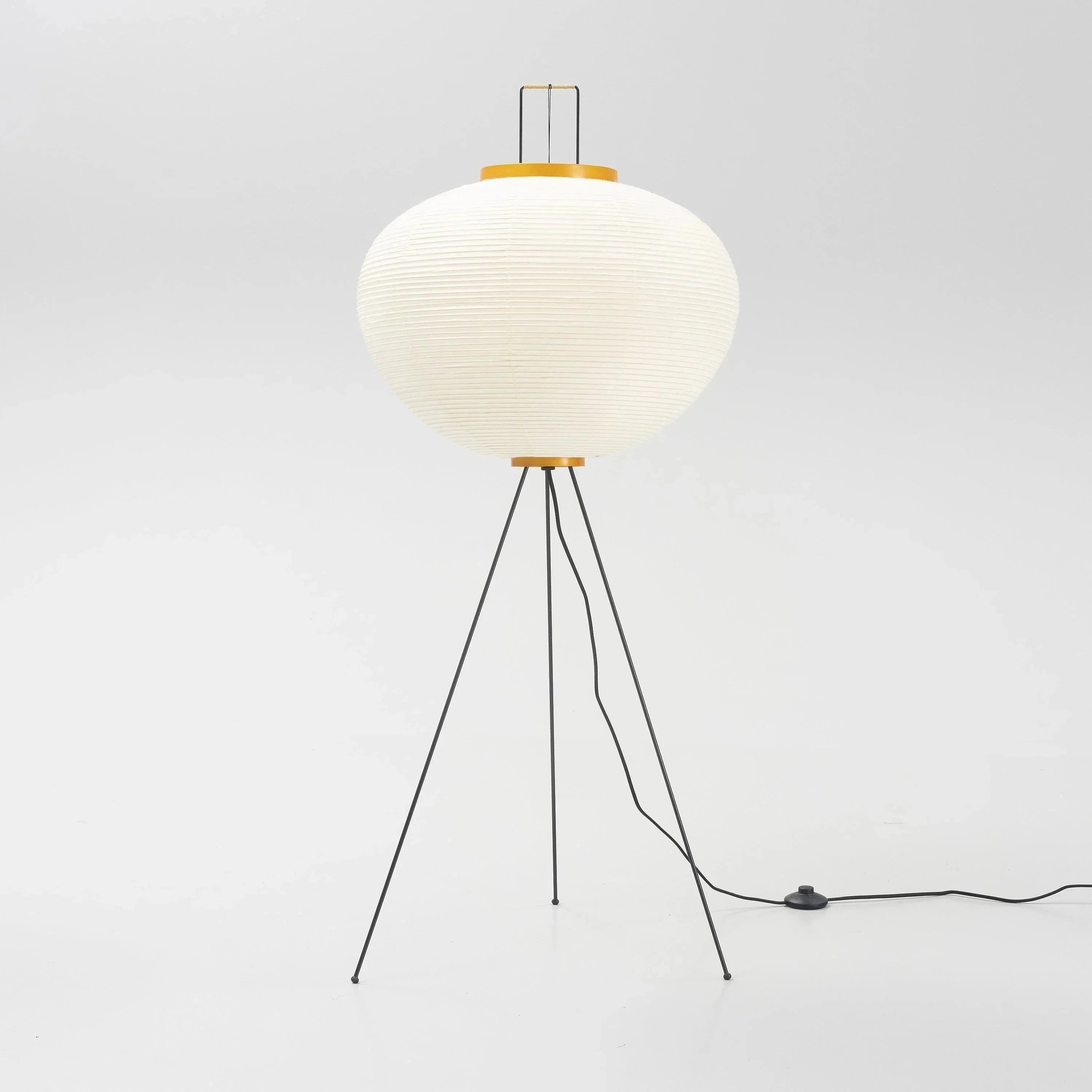 Noguchi Lamp | Akari 10a | Tripod Floor for Living Room | Casalola - Minimalist Floor Lamps