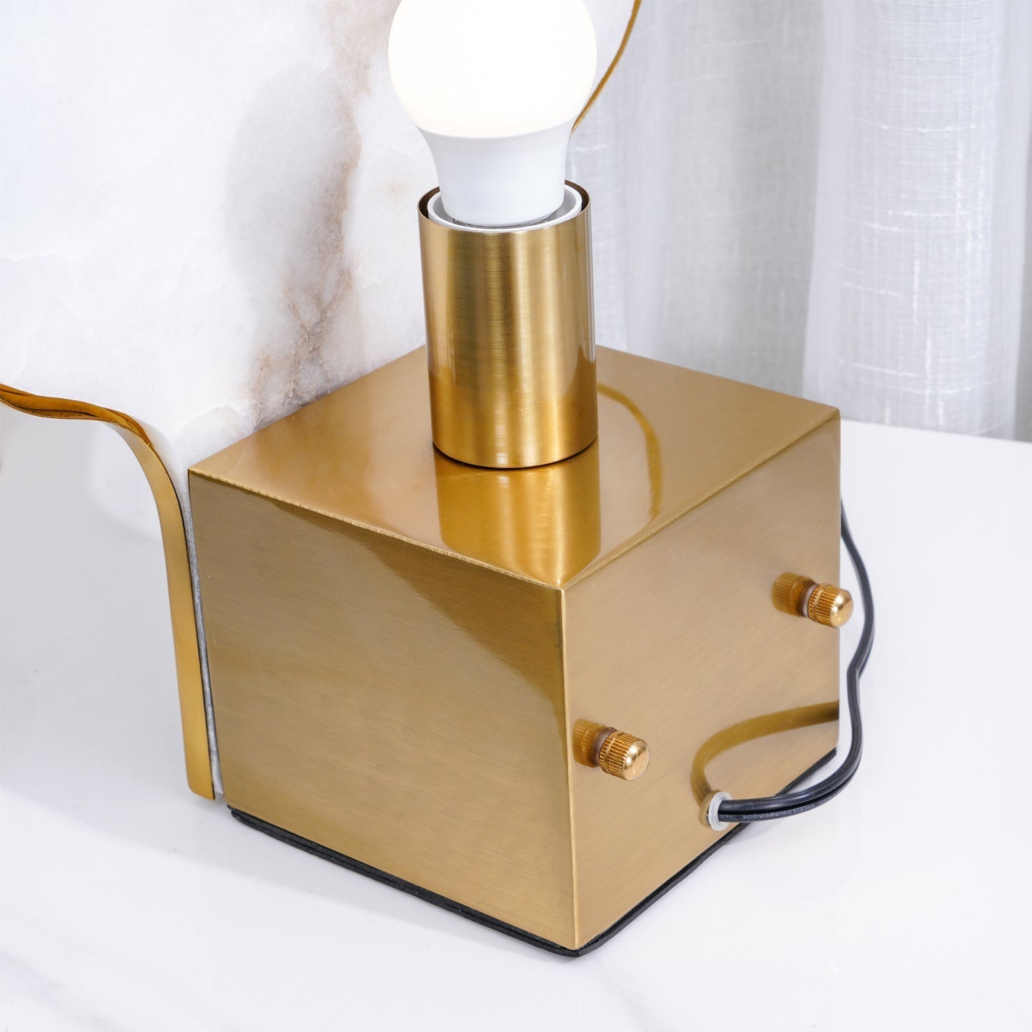 Modern Alabaster Table Lamp with Brass Frame – Bedroom or Living Room Light - Lamps