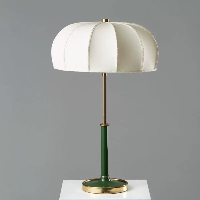 Modern Table Lamp with White Fabric Shade and Brass Accents – Elegant Lighting for Bedroom or Living Room